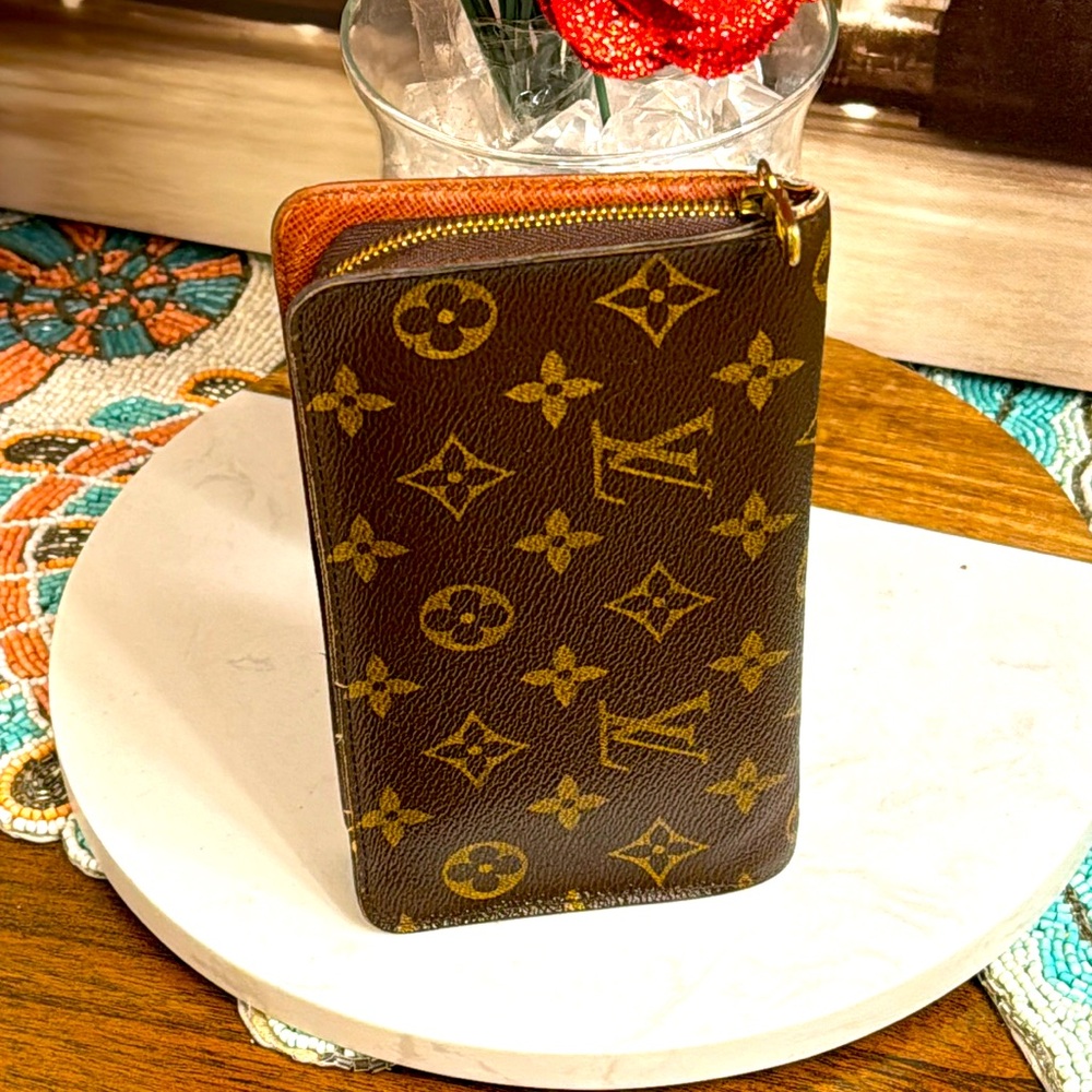 Louis Vuitton Monogram Wallet